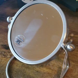 Mirror with 3x Magnification